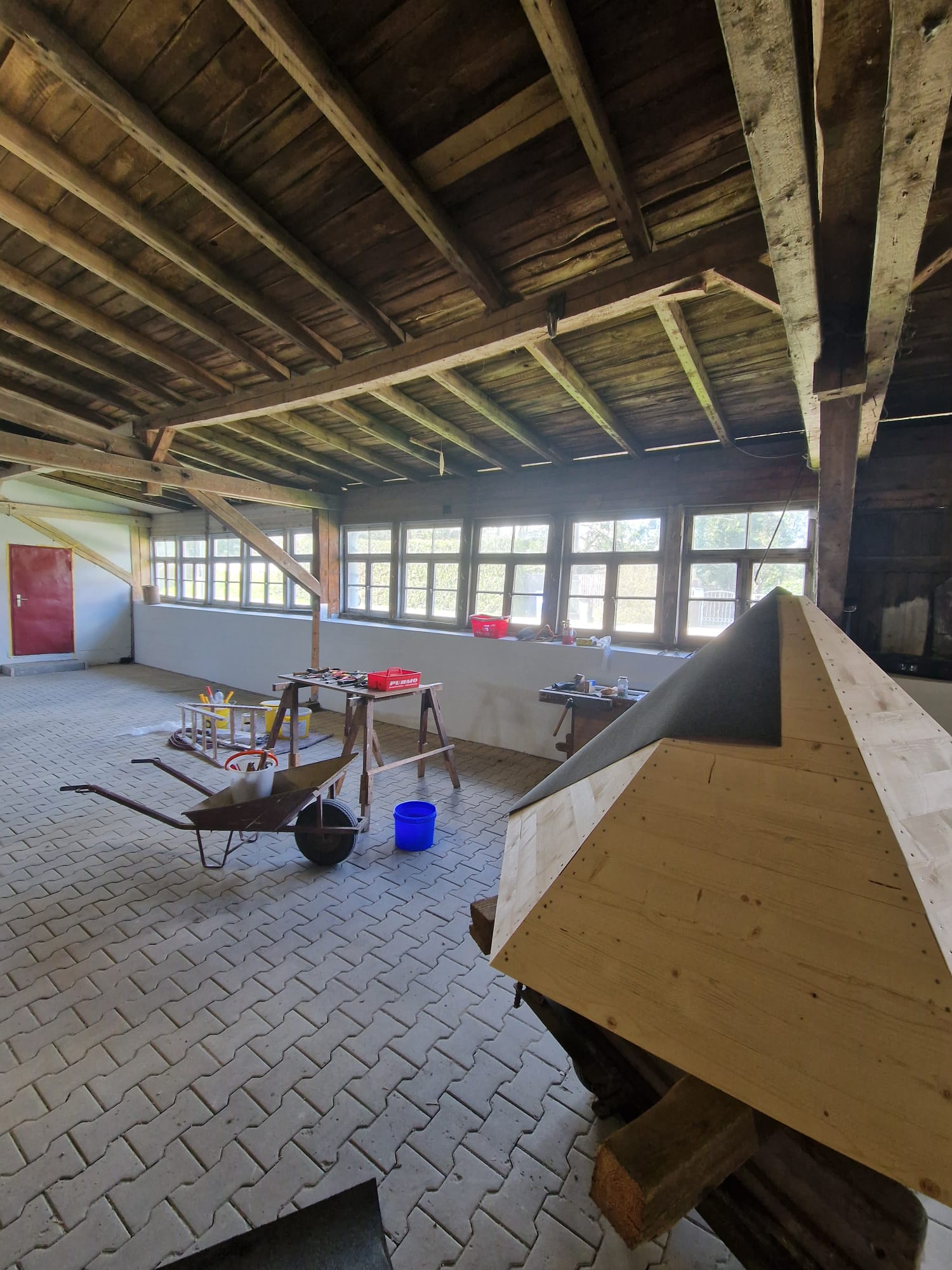 Schwalbenhaus - IMG 20230405 WA0021